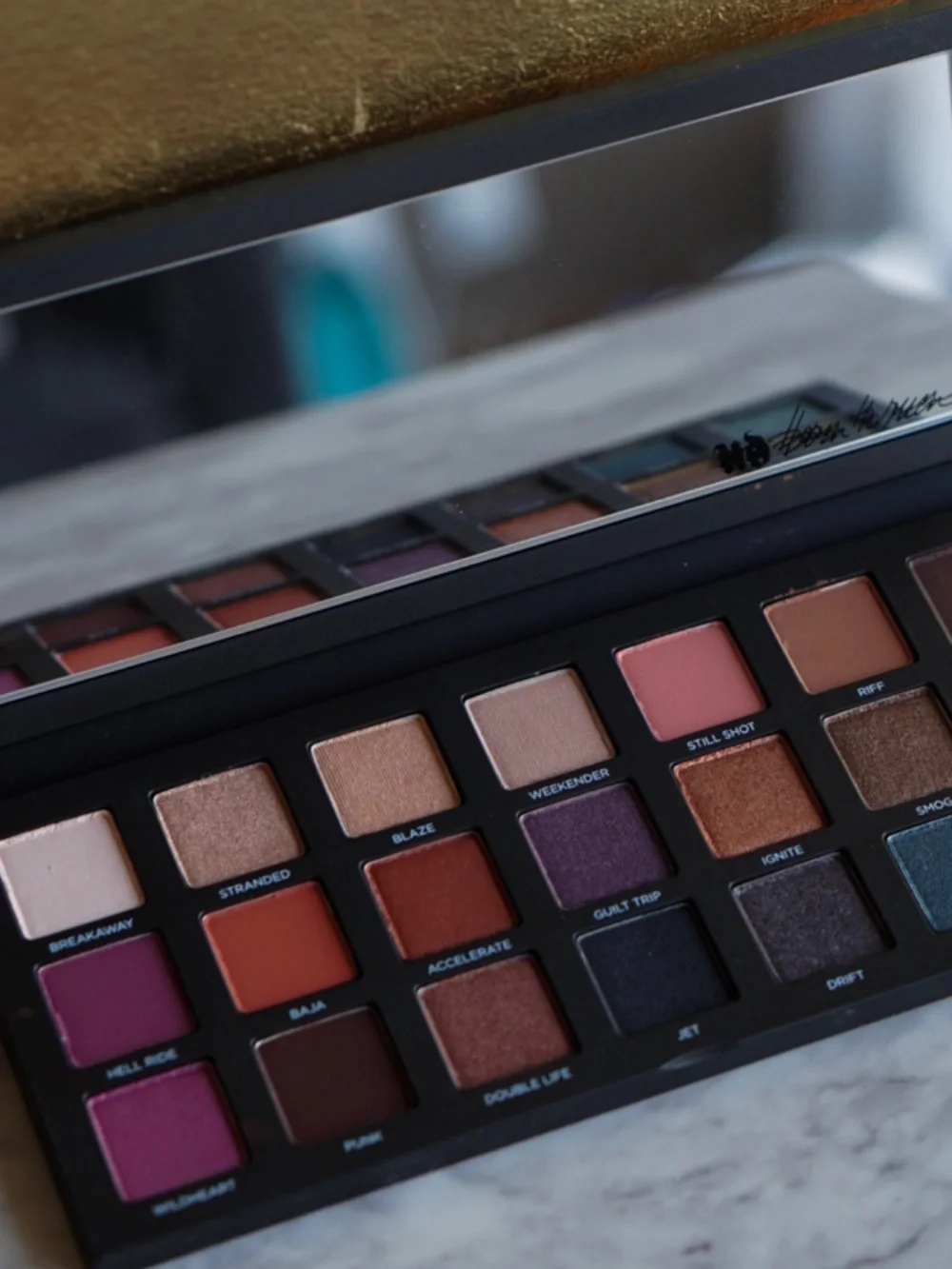 Brand New Sealed Urban Decay Born to Run Eyeshadow Palette Hard to Find
